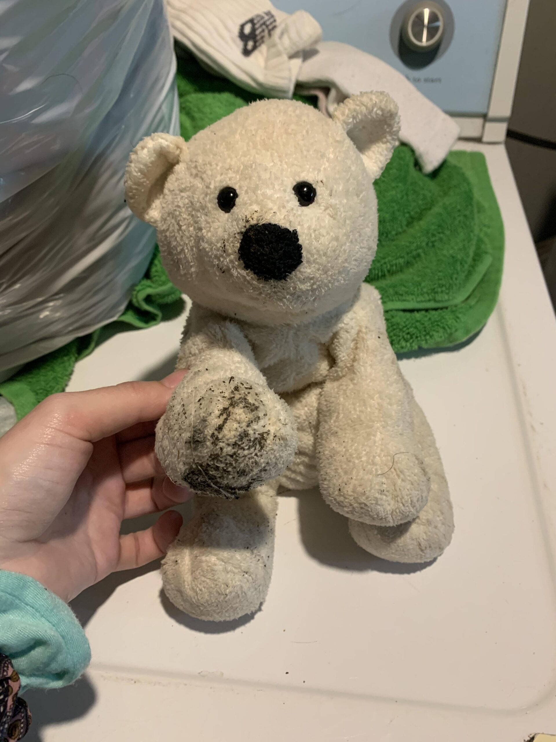 How to Safely Clean Stuffed Animals Without Using a Washer