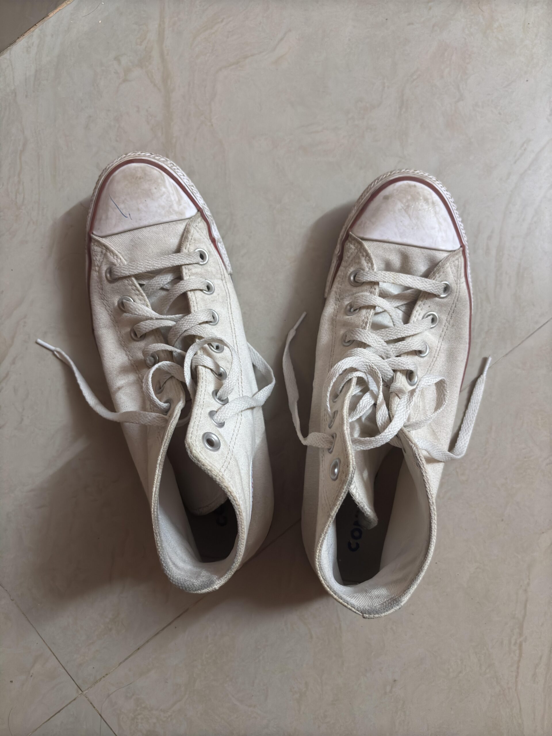 How to Safely Clean Your Converse in the Washing Machine