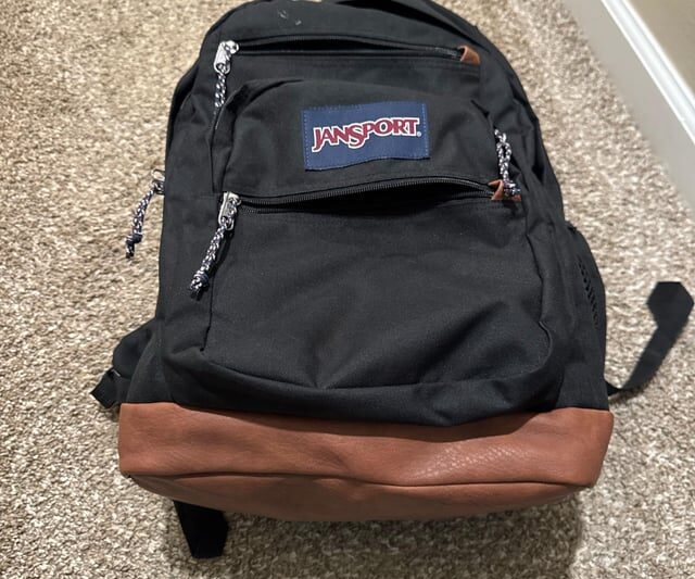 Can You Wash A Backpack Jansport In The Washing Machine